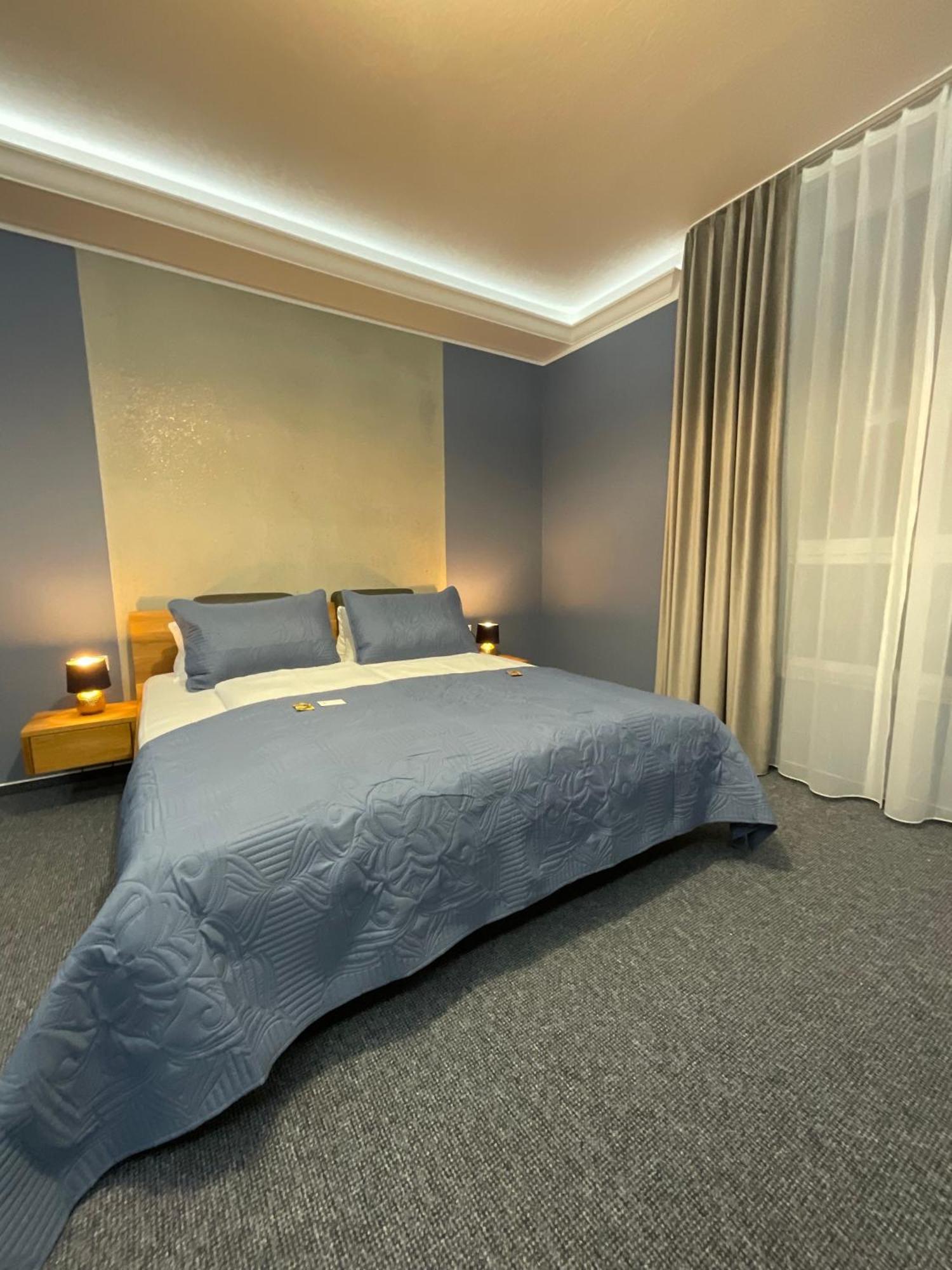 Hotel Residenz Luxury Apartments Metzingen  Exterior foto